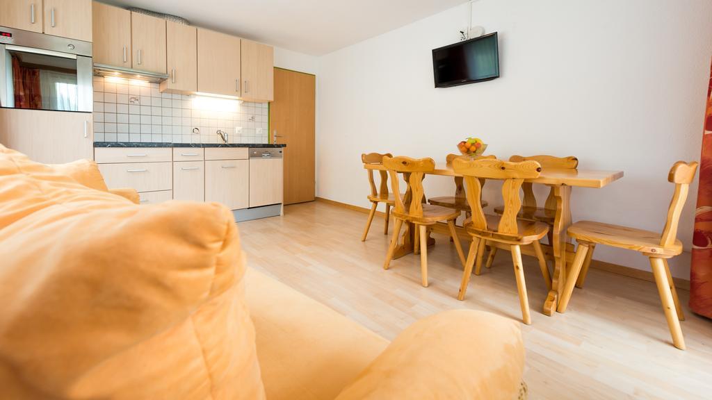 Apartments Atlas Saas-Grund Pokój zdjęcie